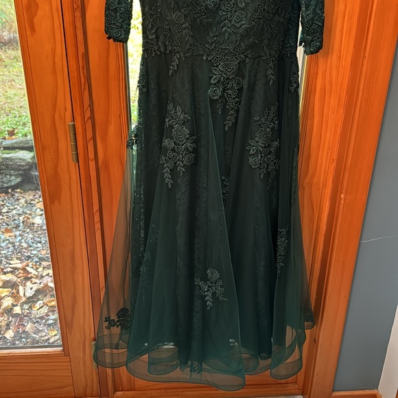Lafemme formal dress, worn once, hem to 5’4 - Picture 3 of 8